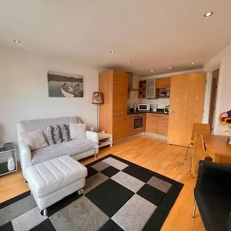 Lovely City Centre 1 Bed Apartment Beeston Hill Exterior photo