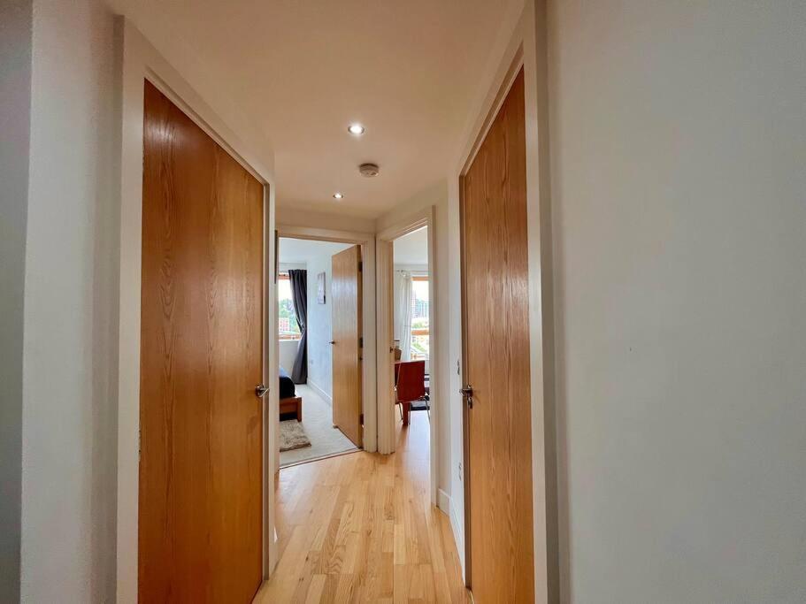 Lovely Centre 1 Bed Apartment *